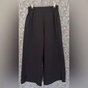 lululemon athletica Black Wide Leg Cropped Pants